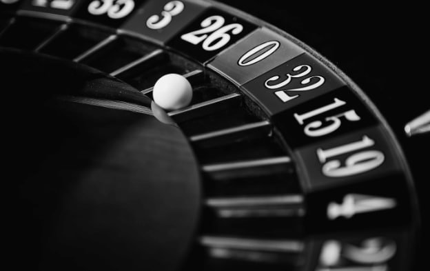 ollo4d gratis mobile app dashboard showing live sports fixtures and casino games